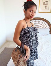 Pinay with big brown nipples poses for pussy hounds camera